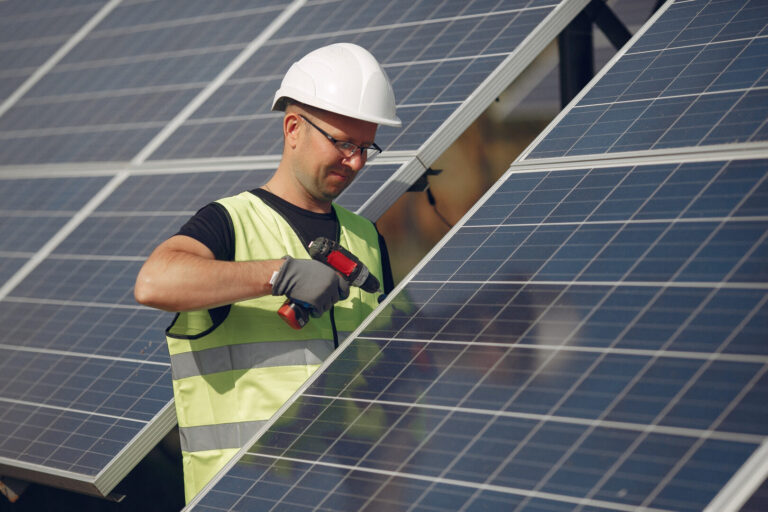 Zonnepanelen onderhoud